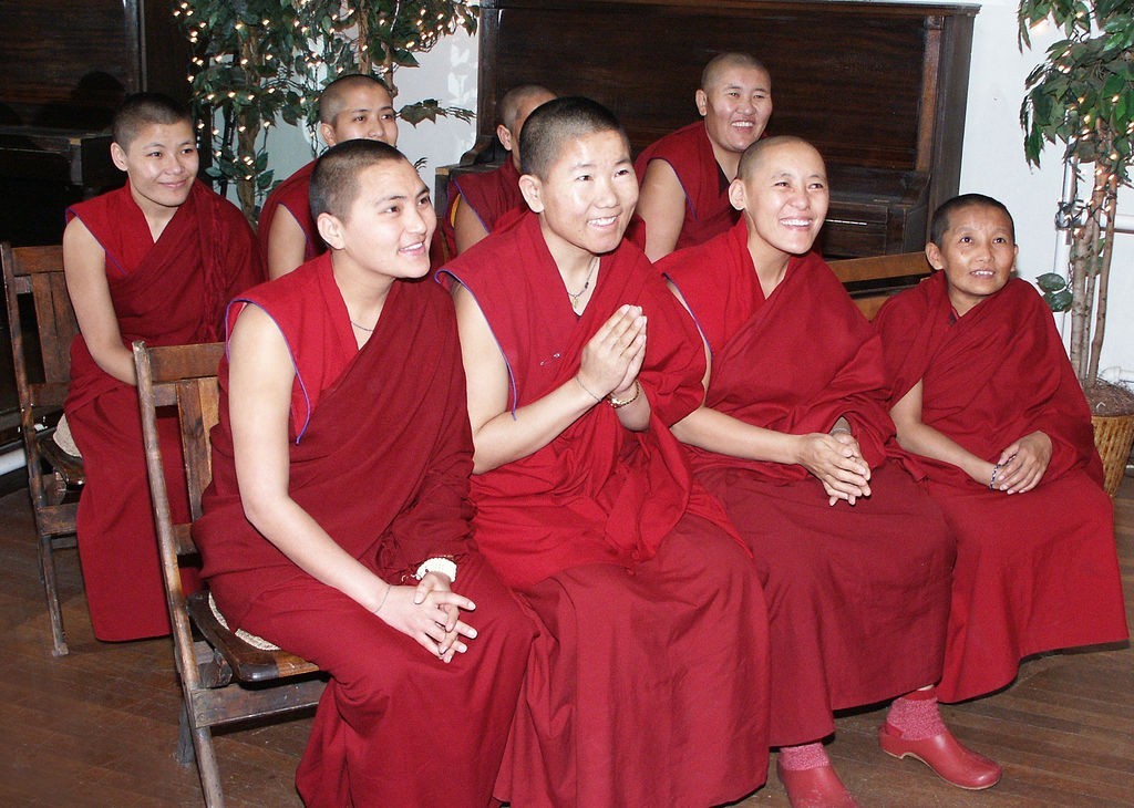 tibetan nuns
